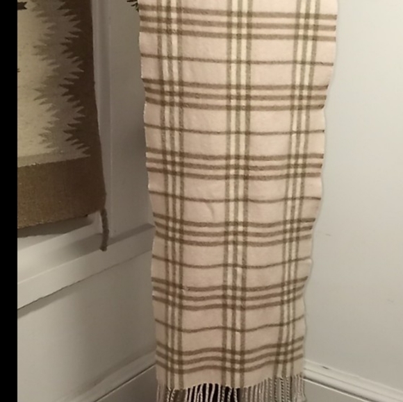 Authentic Burberry London  CASHMERE Pink Tan Novacheck Scarf w Fringe VINTAGE - Picture 4 of 10